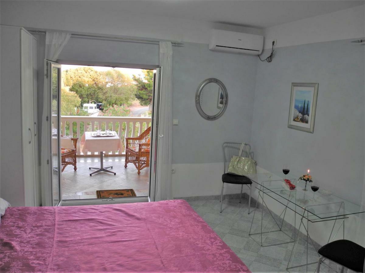 Villa Ines Йезера Екстериор снимка